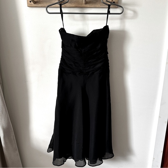 WHBM | Women’s Strapless Silk Little Black Dress size 00 - Picture 2 of 10